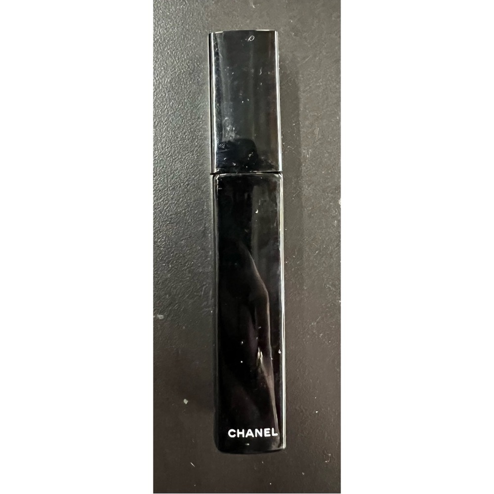 CHANEL Lip Gloss in 56